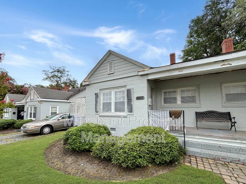 Apartment for rent at 661 Ravenel St, Spartanburg, SC 29302