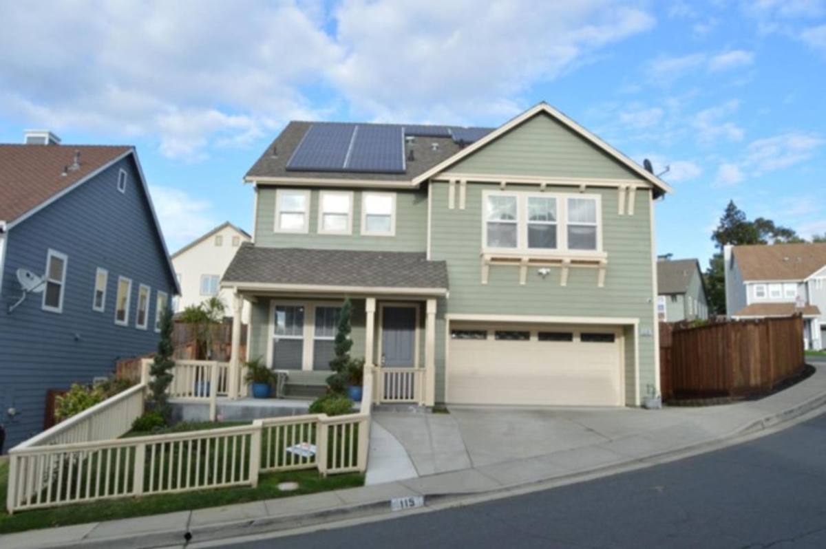 House for rent at 115 Kensington Circle, Hercules, CA 94547