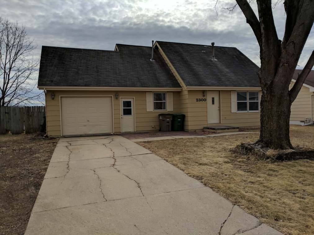 House for rent at 2300 Swan Dr, Norwalk, IA 50211