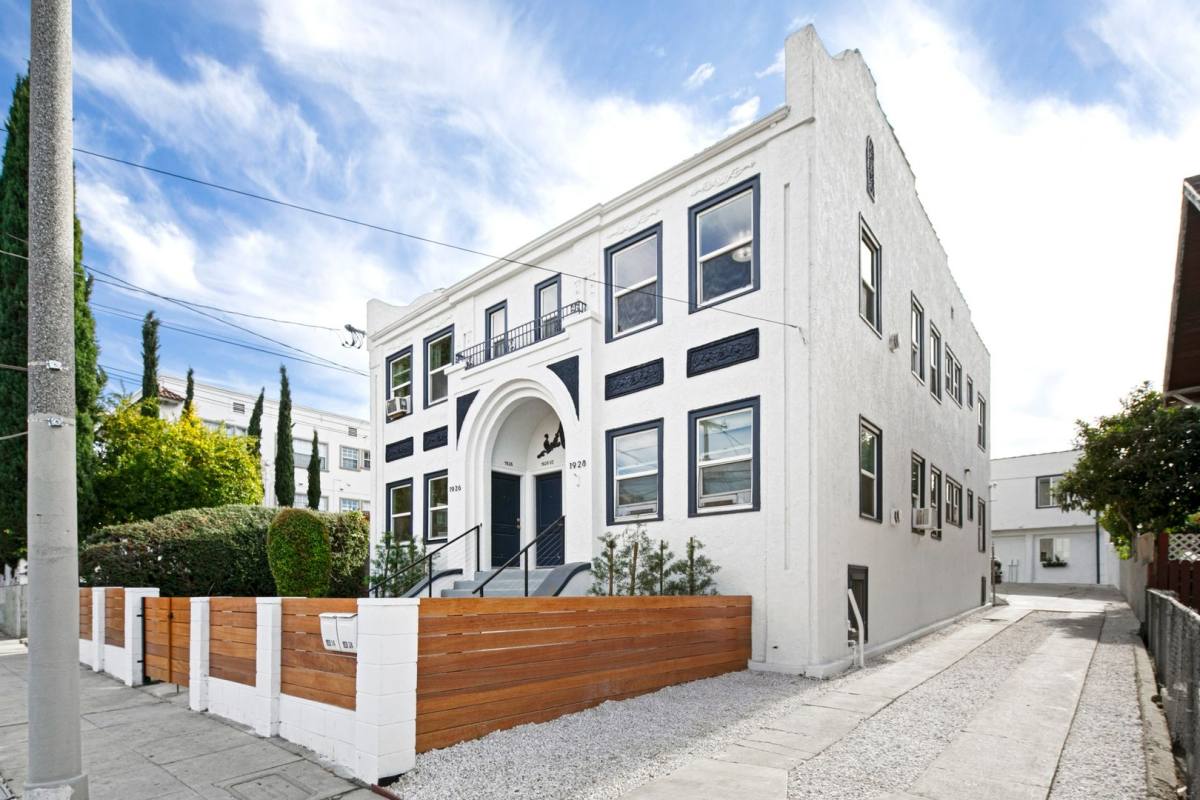 Apartment for rent at 1926 Santa Ynez St, Los Angeles, CA 90026