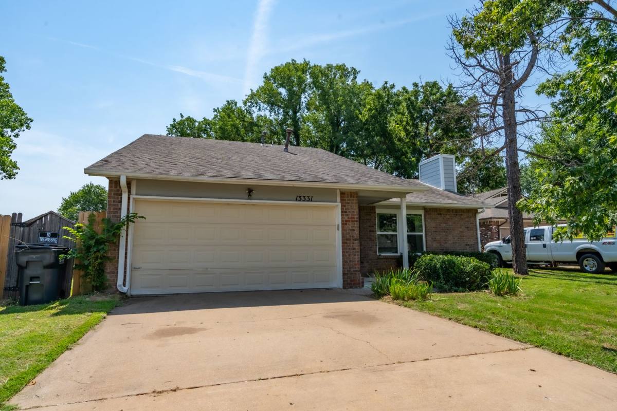 House for rent at 13331 S 91st E Ave, Bixby, OK 74008