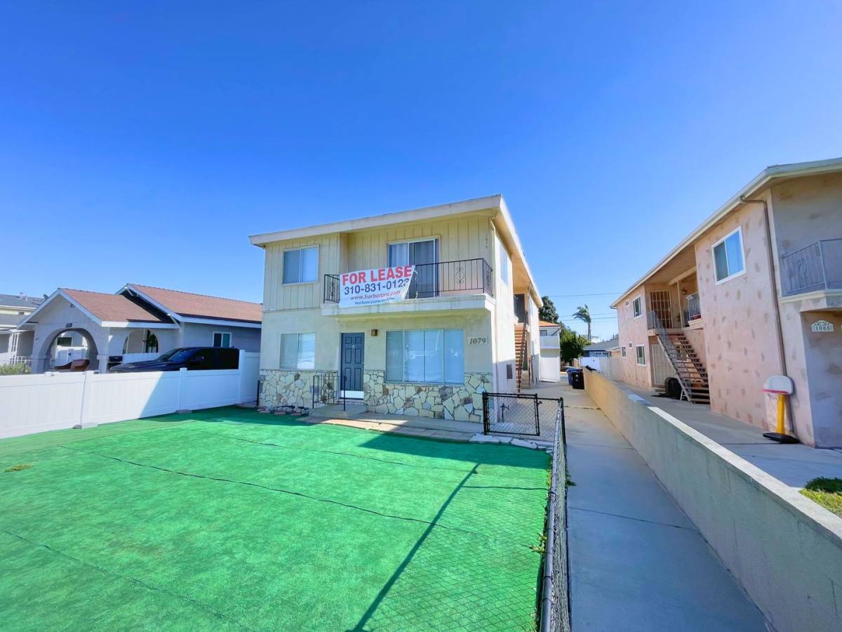 Apartment for rent at 1079 W 25th St, San Pedro, CA 90731