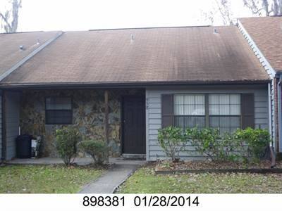 Apartment for rent at 958 Village Dr, Brooksville, FL 34601
