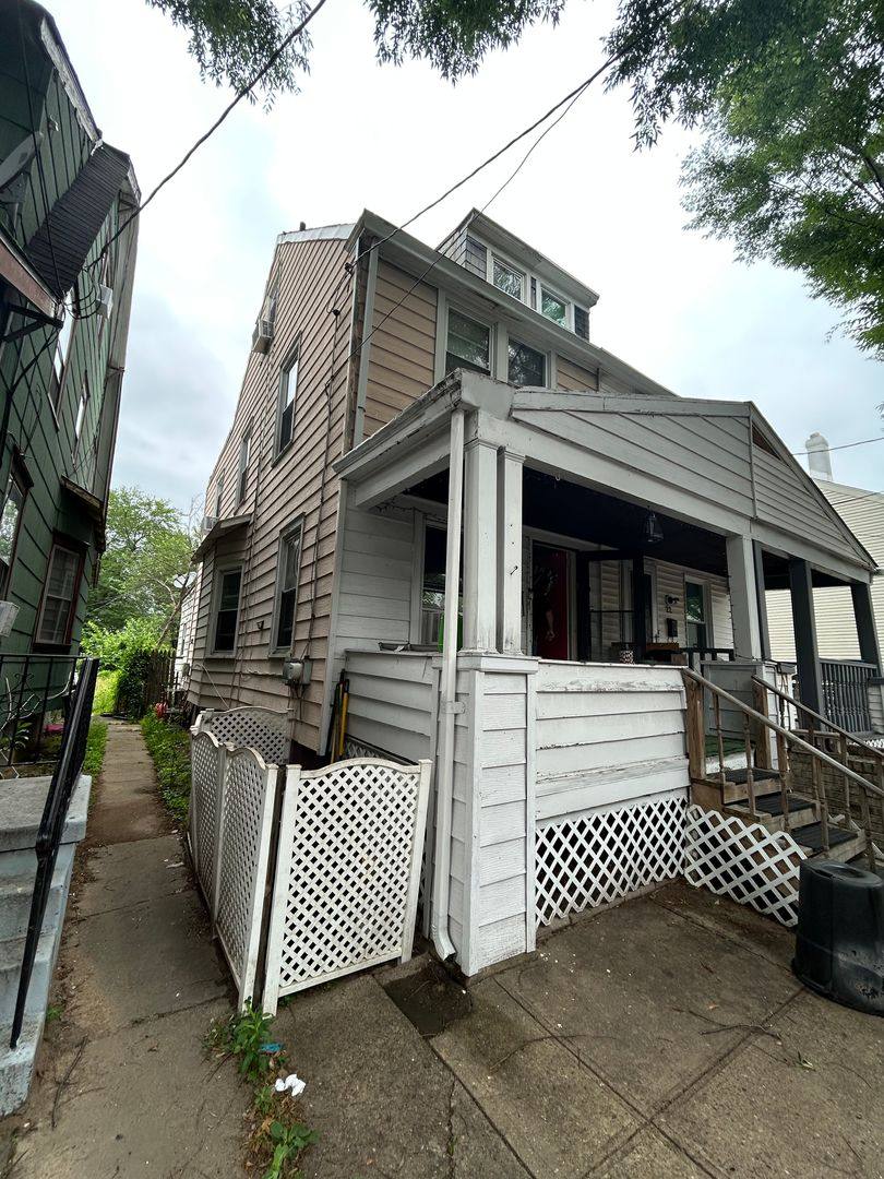 House for rent at 20 Hobart Ave, Trenton, NJ 08629