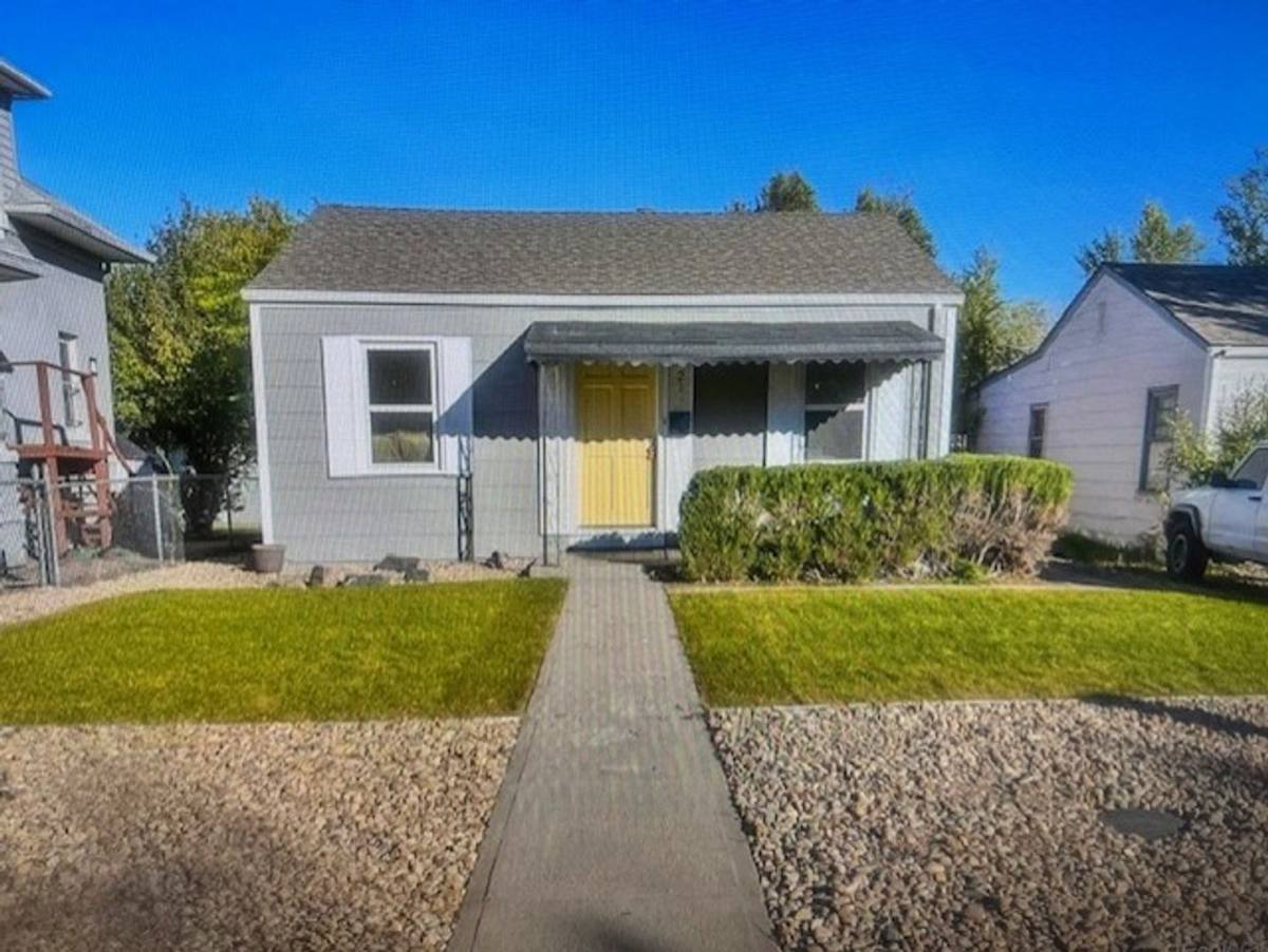 House for rent at 210 Quitman St, Denver, CO 80219