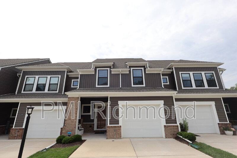Townhouse for rent at 12312 Wescott Dr, Midlothian, VA 23112