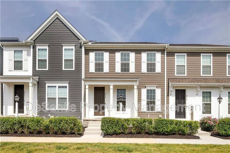 Townhouse for rent at 2013 Ashton Row, Bridgeville, PA 15017