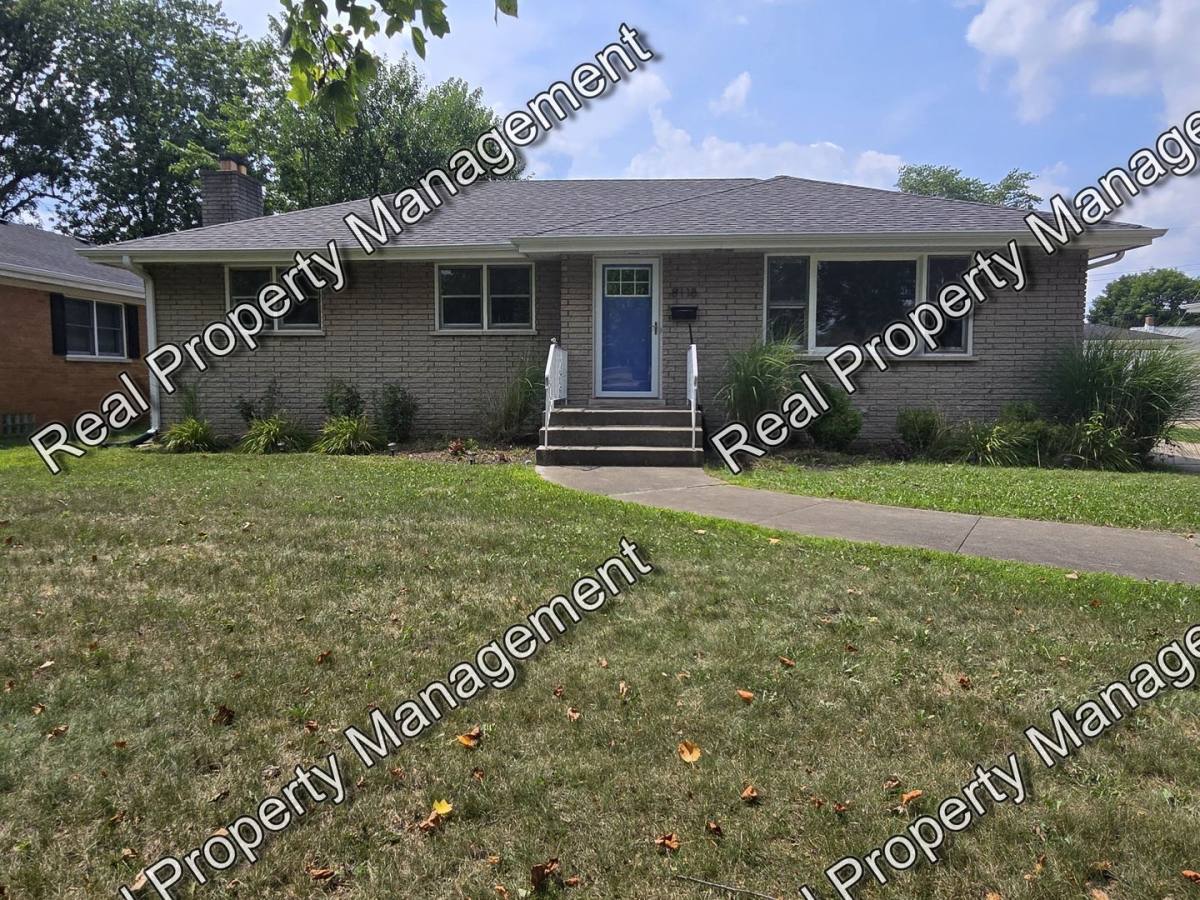 House for rent at 8118 Monroe Ave, Munster, IN 46321