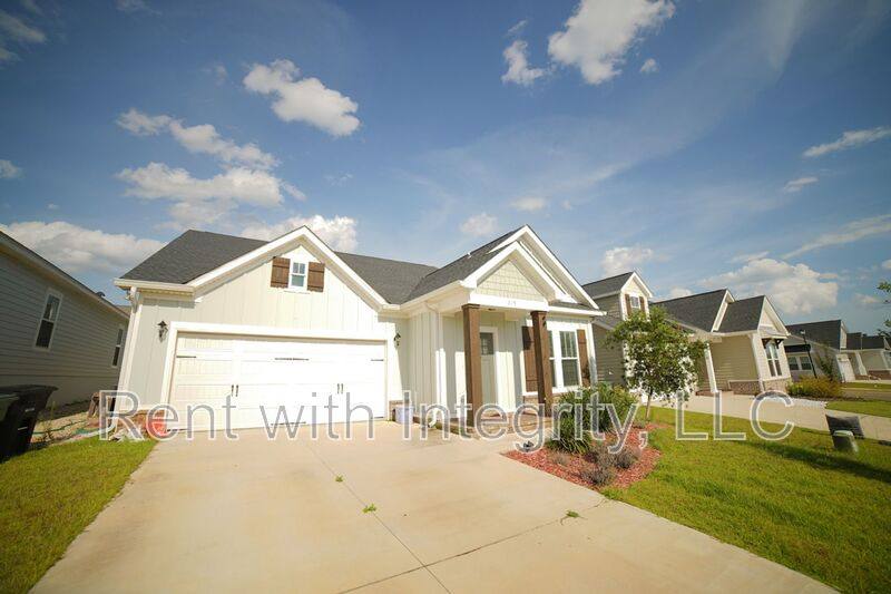 House for rent at 219 Bienville Place, Tallahassee, FL 32317