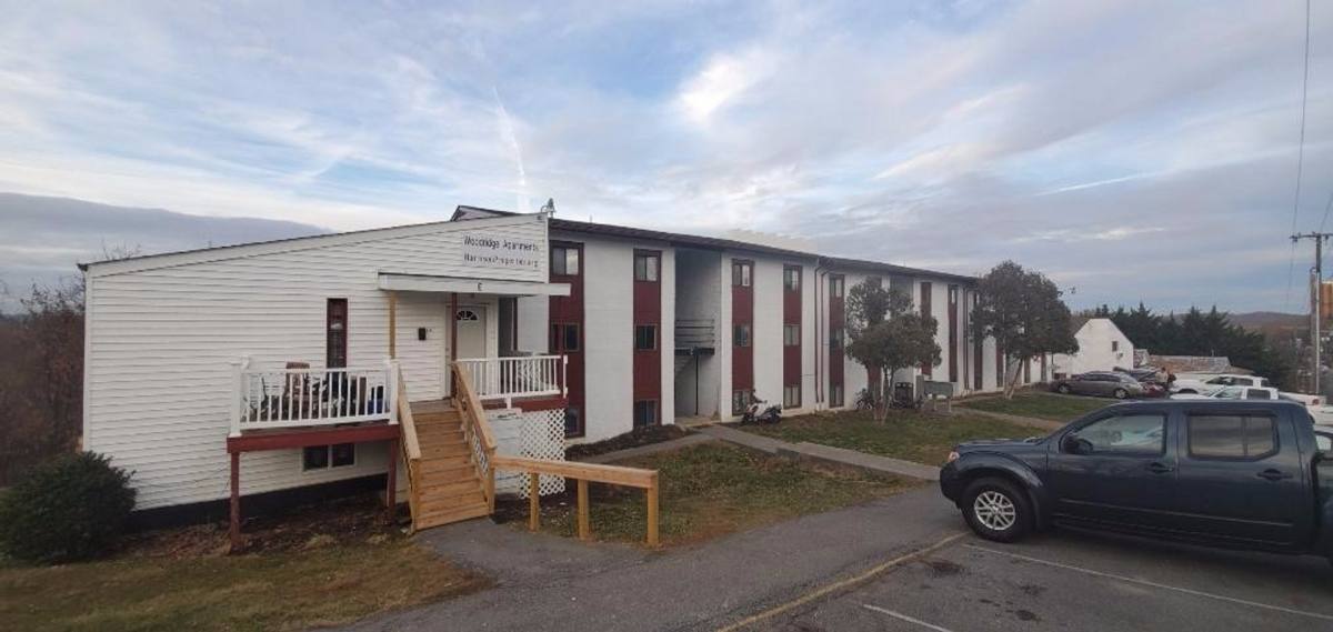 Apartment for rent at 1407 Pickett St, Radford, VA 24141