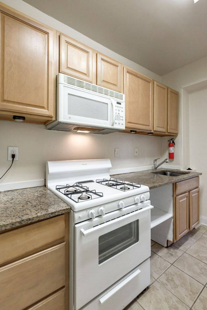 Apartment for rent at 2500 41st St NW, Washington, DC 20007
