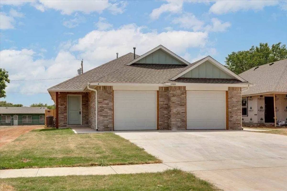 Apartment for rent at 1426 SW Oklahoma Ave, Lawton, OK 73501