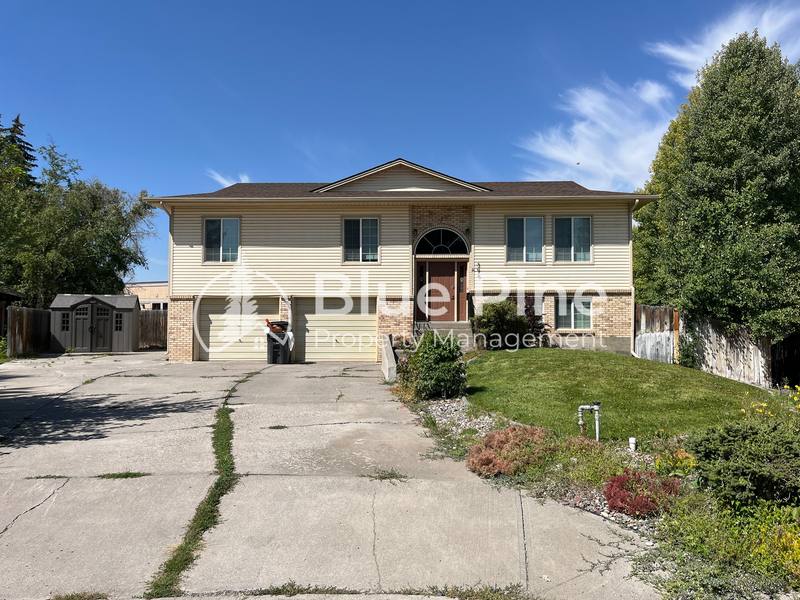 House for rent at 395 Hemlock Circle, Idaho Falls, ID 83401