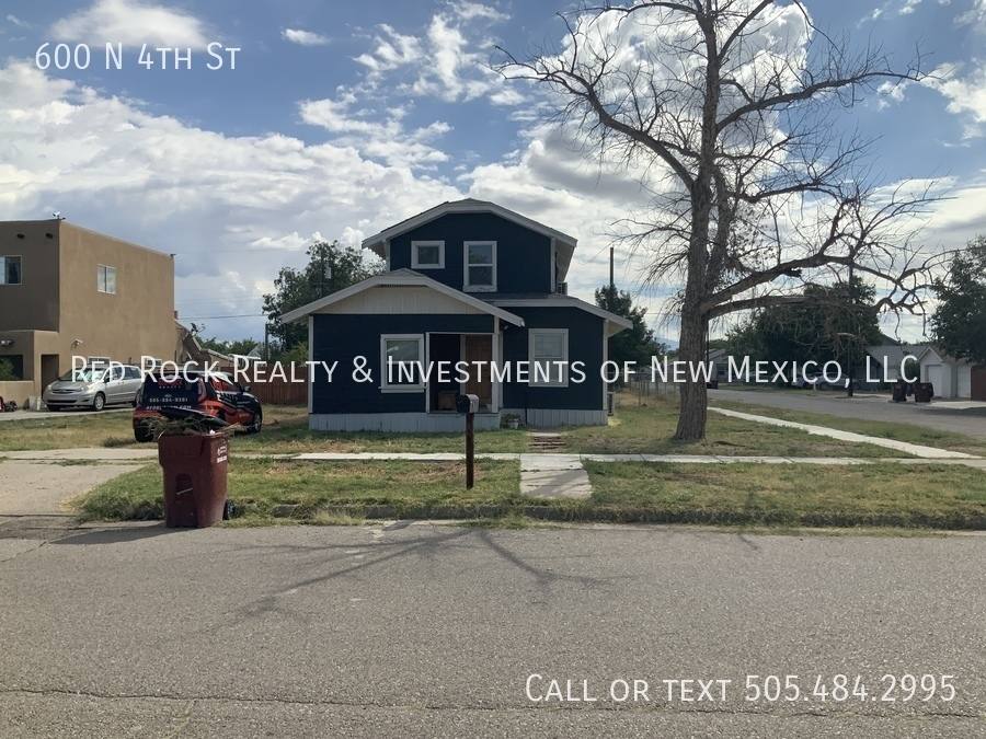 House for rent at 600 N 4th St, Belen, NM 87002
