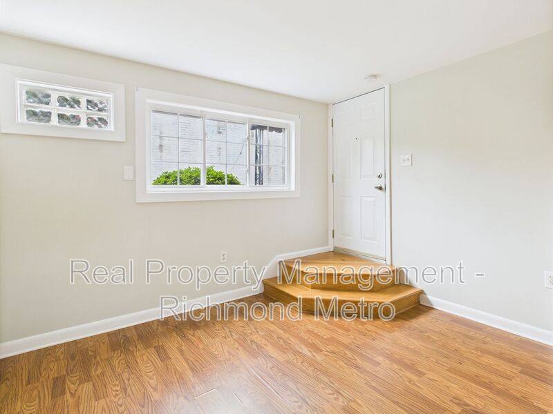 Apartment for rent at 4032 Macarthur Ave #B, Richmond, VA 23227