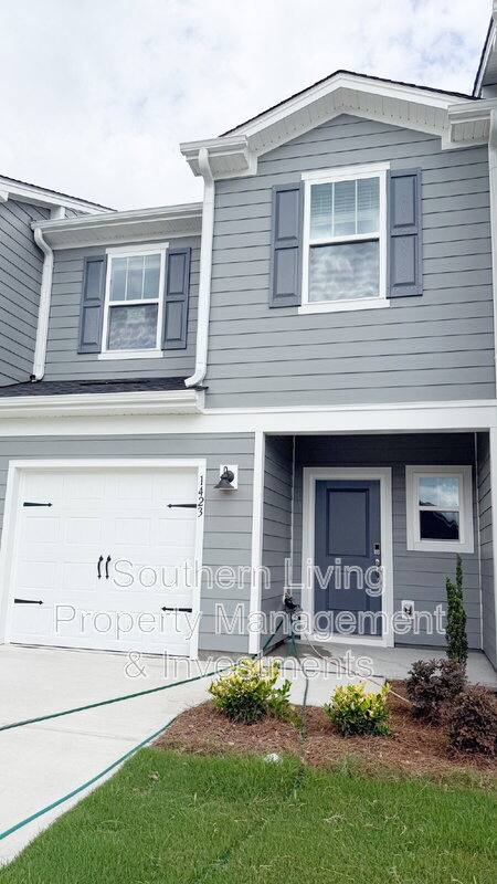 Townhouse for rent at 1423 Old Rivers Rd, Concord, NC 28027