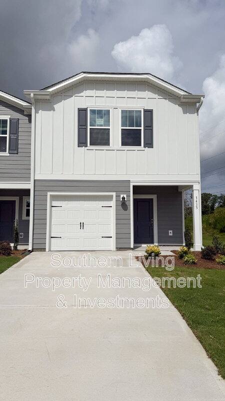 Townhouse for rent at 1433 Old Rivers Rd, Concord, NC 28027