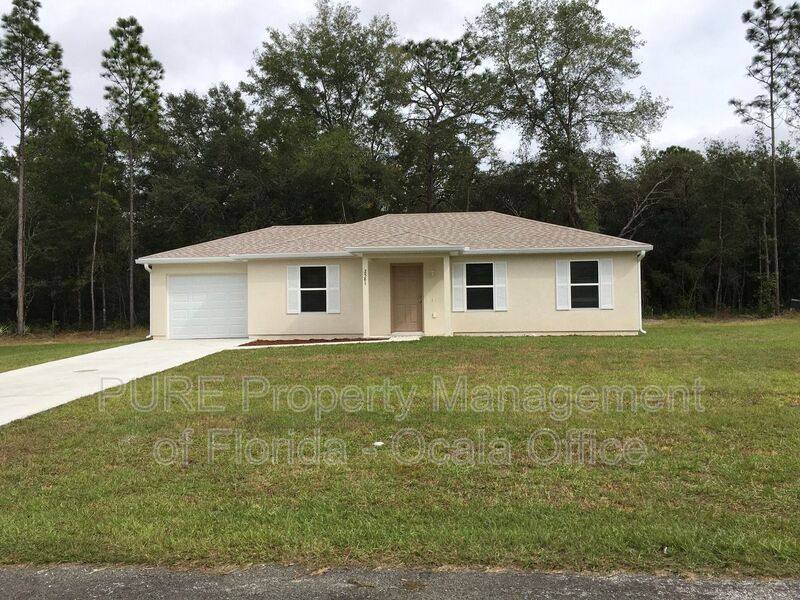 House for rent at 2581 W Castania Dr, Dunnellon, FL 34434