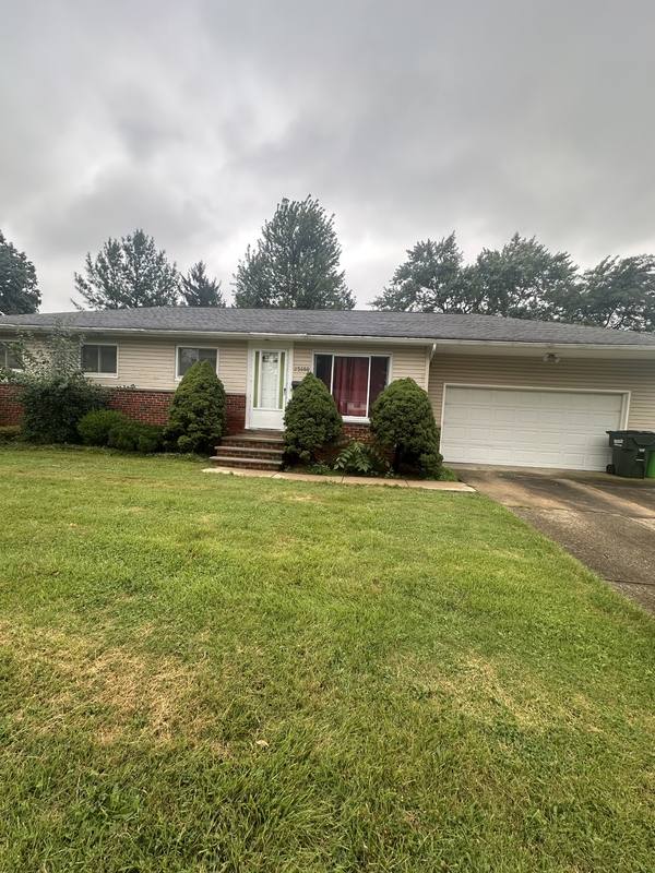 House for rent at 23660 Comstock Rd, Bedford, OH 44146