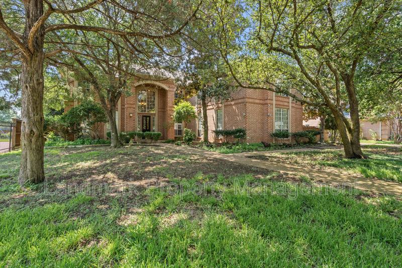 House for rent at 12 Park Place, Mansfield, TX 76063