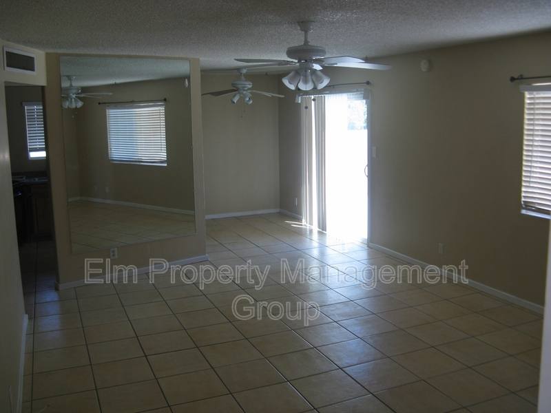 House for rent at 6207 Craigmont Ave, Las Vegas, NV 89103