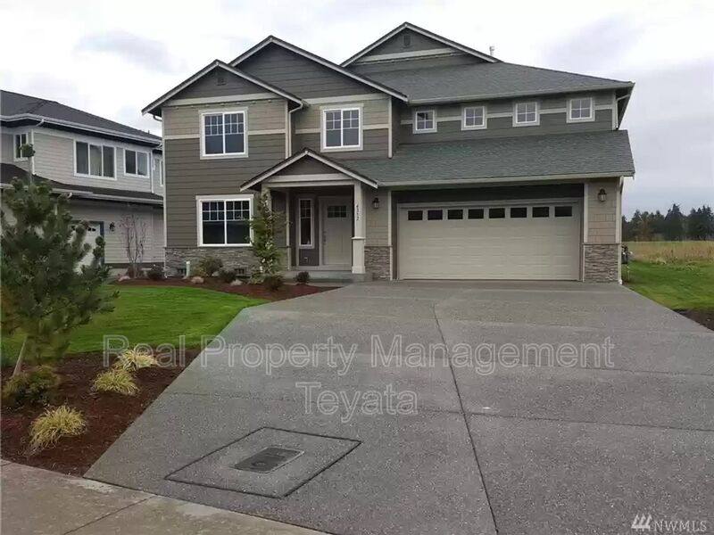 House for rent at 4352 Castlerock Dr, Blaine, WA 98230