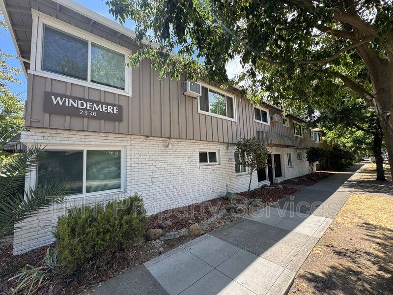 Apartment for rent at 2530 S St #9, Sacramento, CA 95816