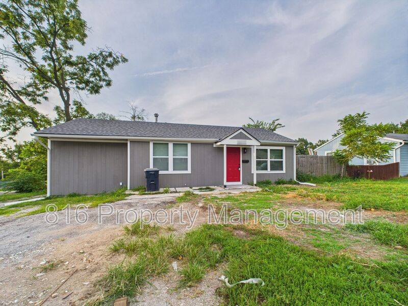 House for rent at 8404 E 47th Terrace, Kansas City, MO 64129