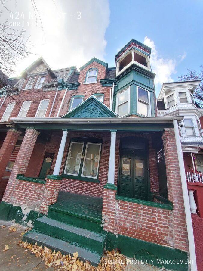 Apartment for rent at 424 N 6th St #3, Allentown, PA 18102