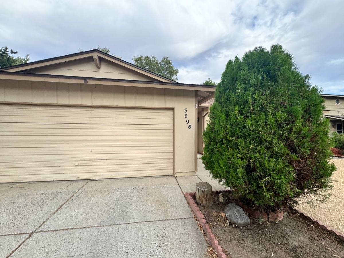 House for rent at 3296 Montezuma, Sparks, NV 89434