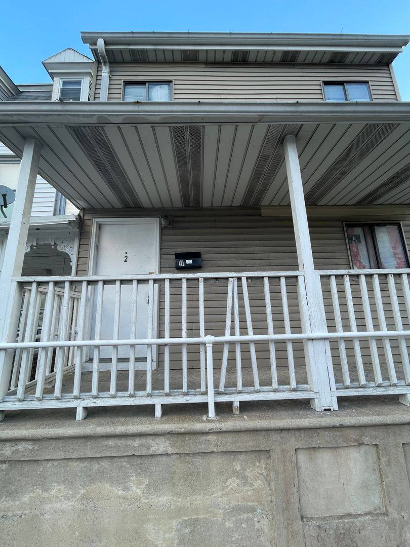 Apartment for rent at 919 N 6th St, Allentown, PA 18102