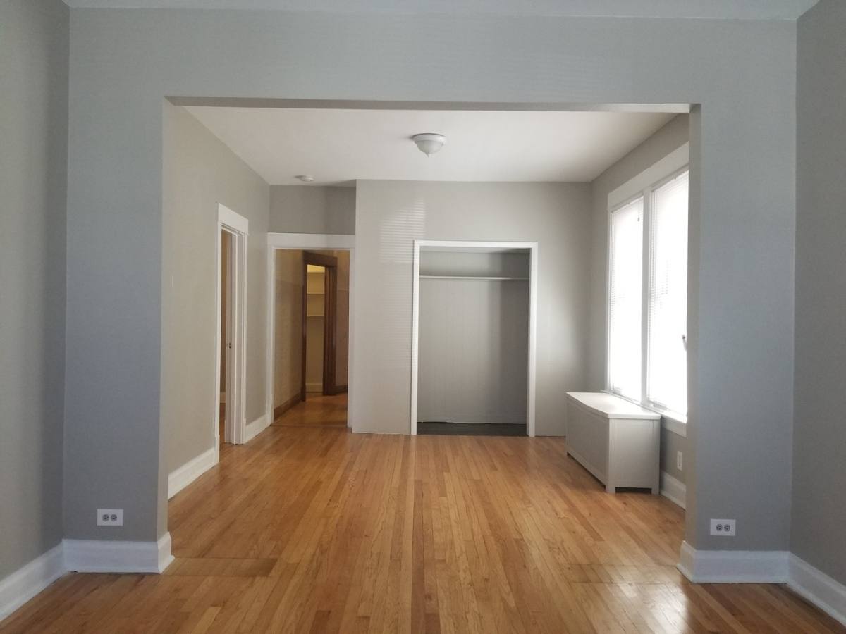 Apartment for rent at 3927 N Whipple #2, Chicago, IL 60618