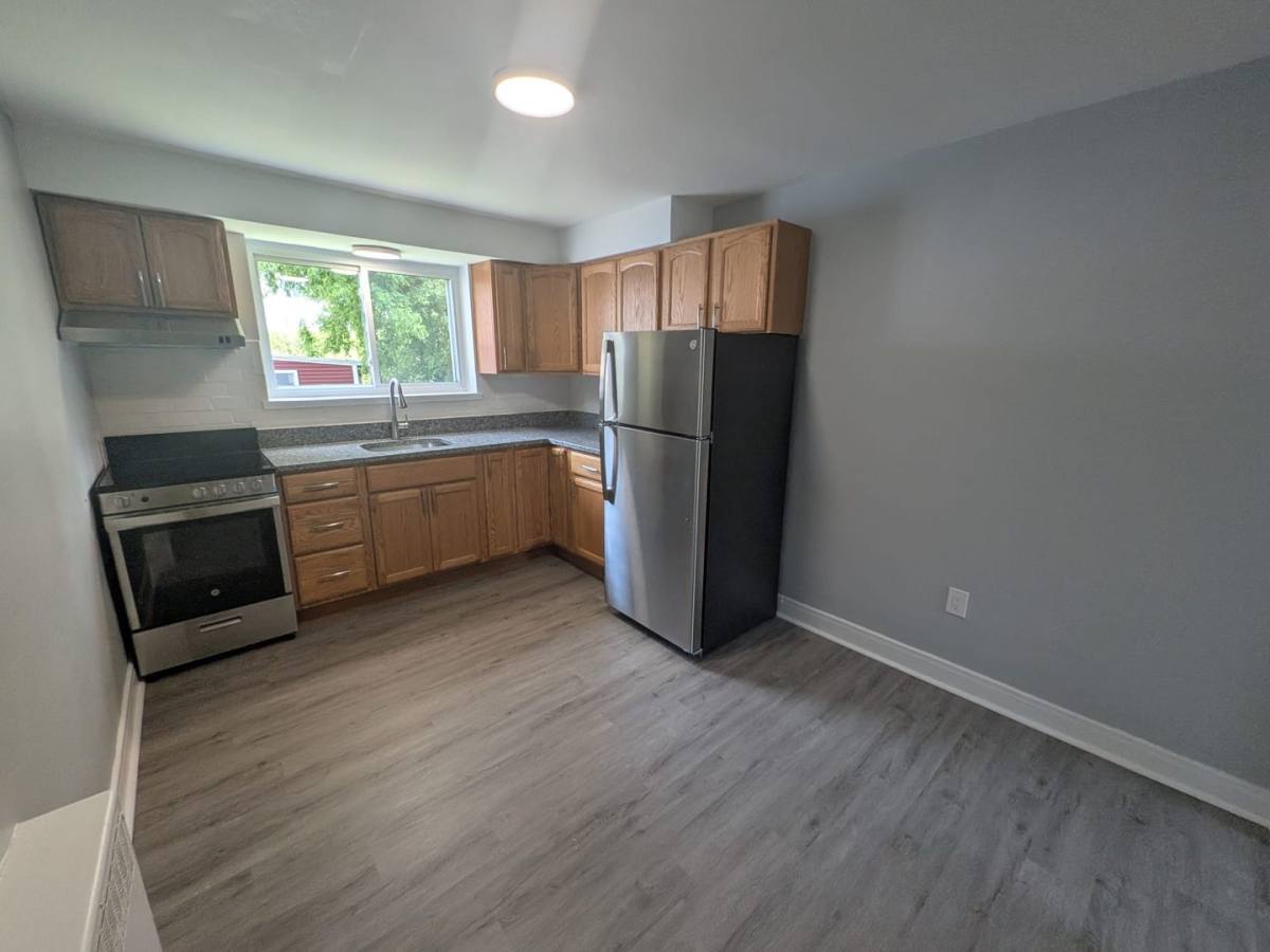 Apartment for rent at 15-25, Forrest Dr, Rensselaer, NY 12144