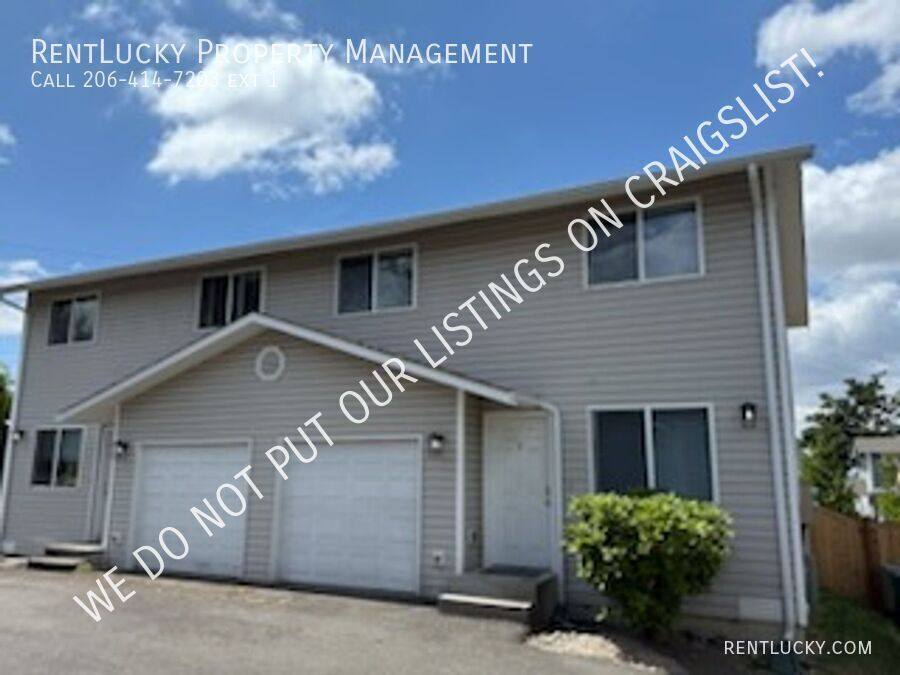 Townhouse for rent at 1512 S Puget Dr #A, Renton, WA 98055