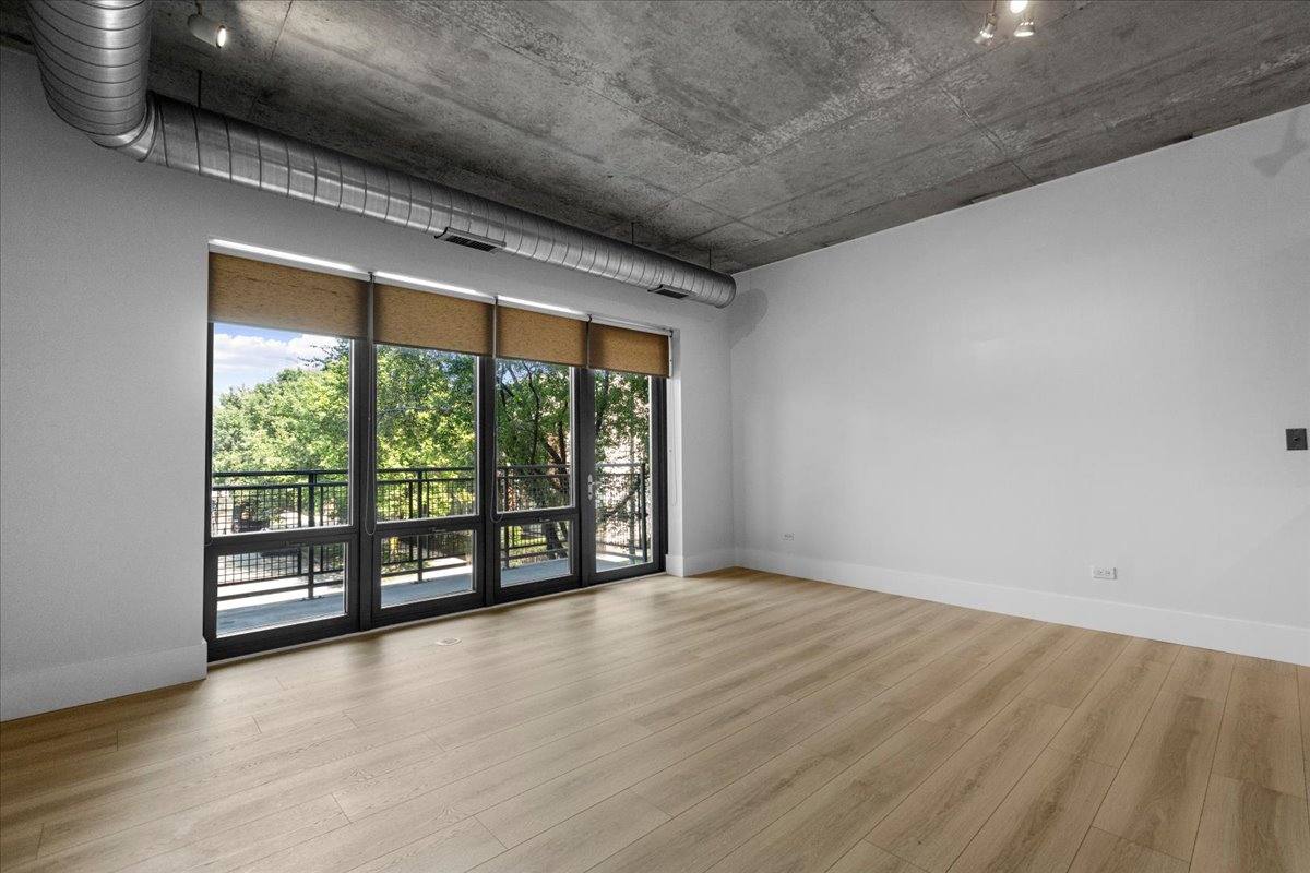 Apartment for rent at 1000 N Kingsbury St #209, Chicago, IL 60610