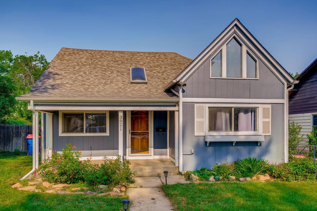 House for rent at 3921 S Acoma St, Englewood, CO 80110