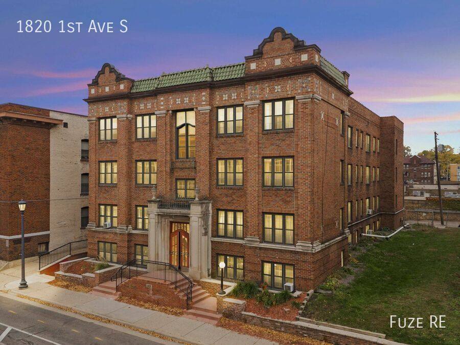 Apartment for rent at 1820 1st Ave S, Minneapolis, MN 55403