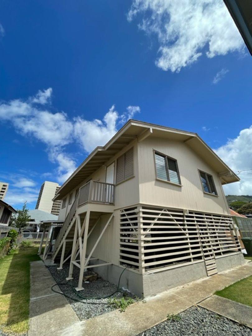 House for rent at 1516 A Evelyn Lane, Honolulu, HI 96822