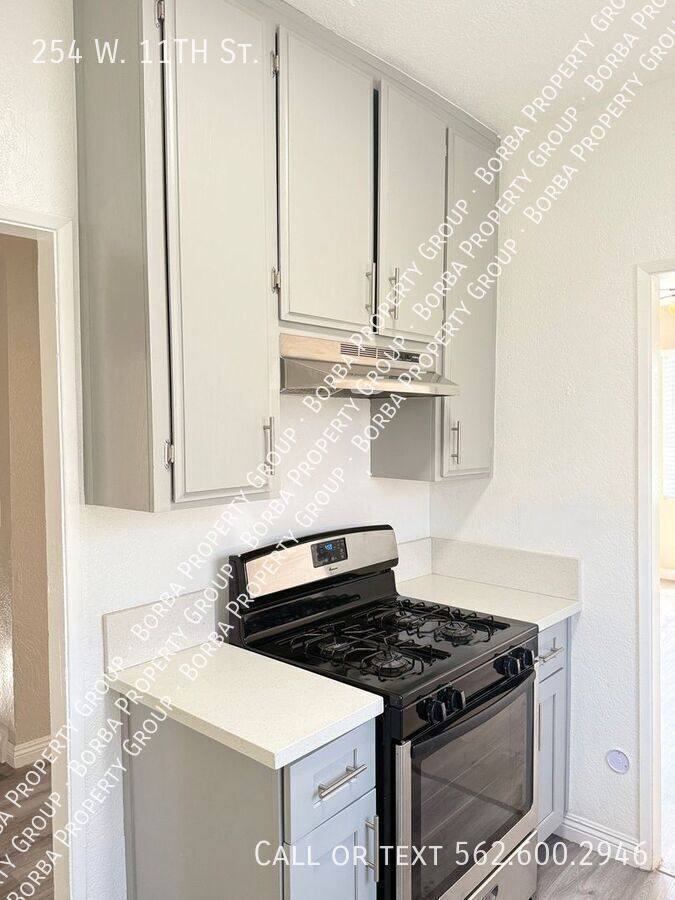 Townhouse for rent at 254 W 11th St, San Pedro, CA 90731