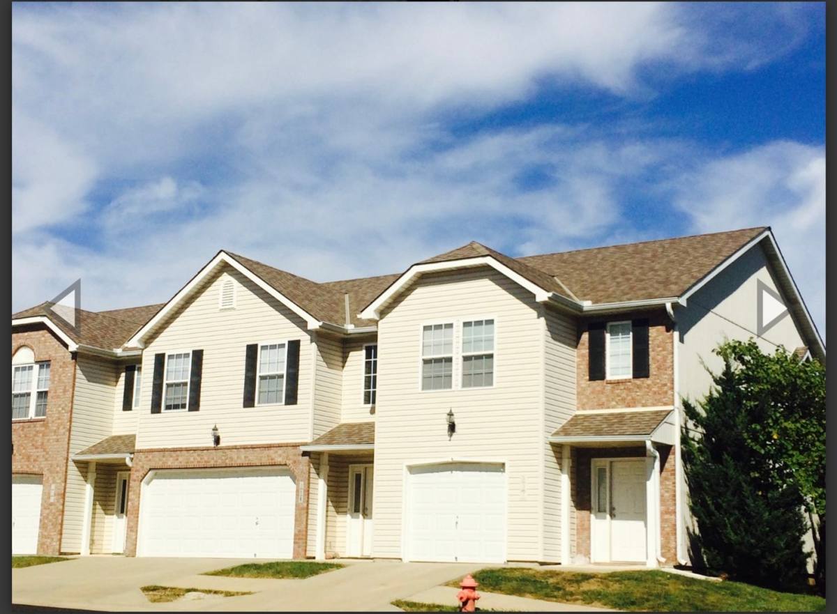 Apartment for rent at 173 NE Adams Dairy Parkway, Blue Springs, MO 64014
