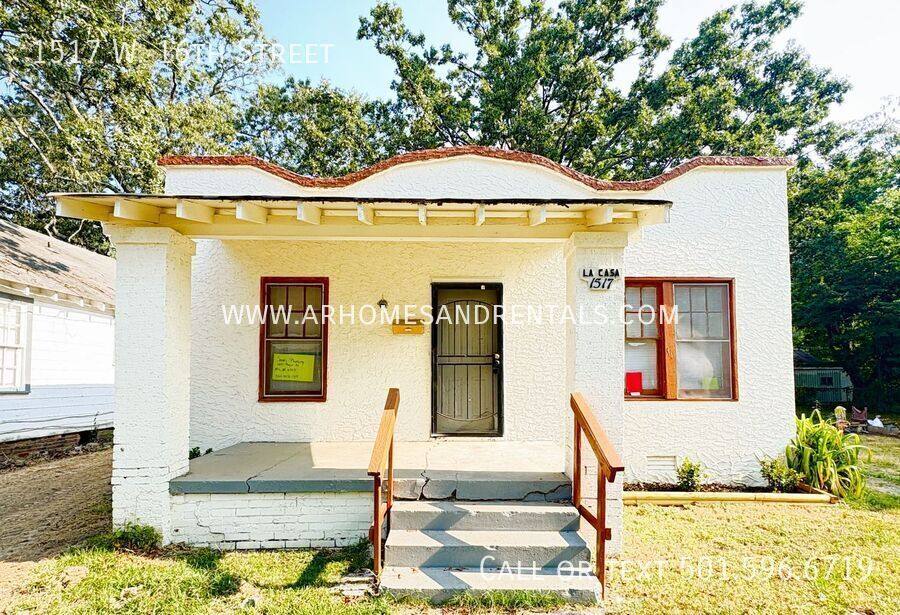 House for rent at 1517 W 16th St, North Little Rock, AR 72114
