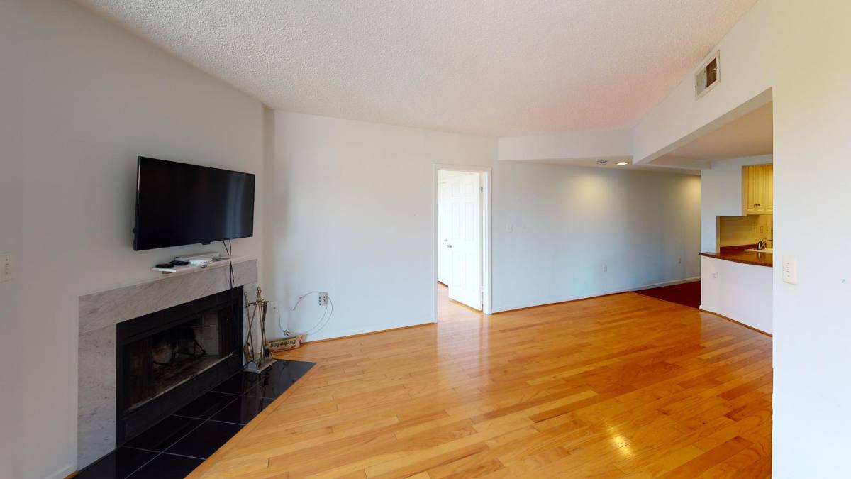 Condo for rent at 2725 Connecticut Ave NW #608, Washington, DC 20008