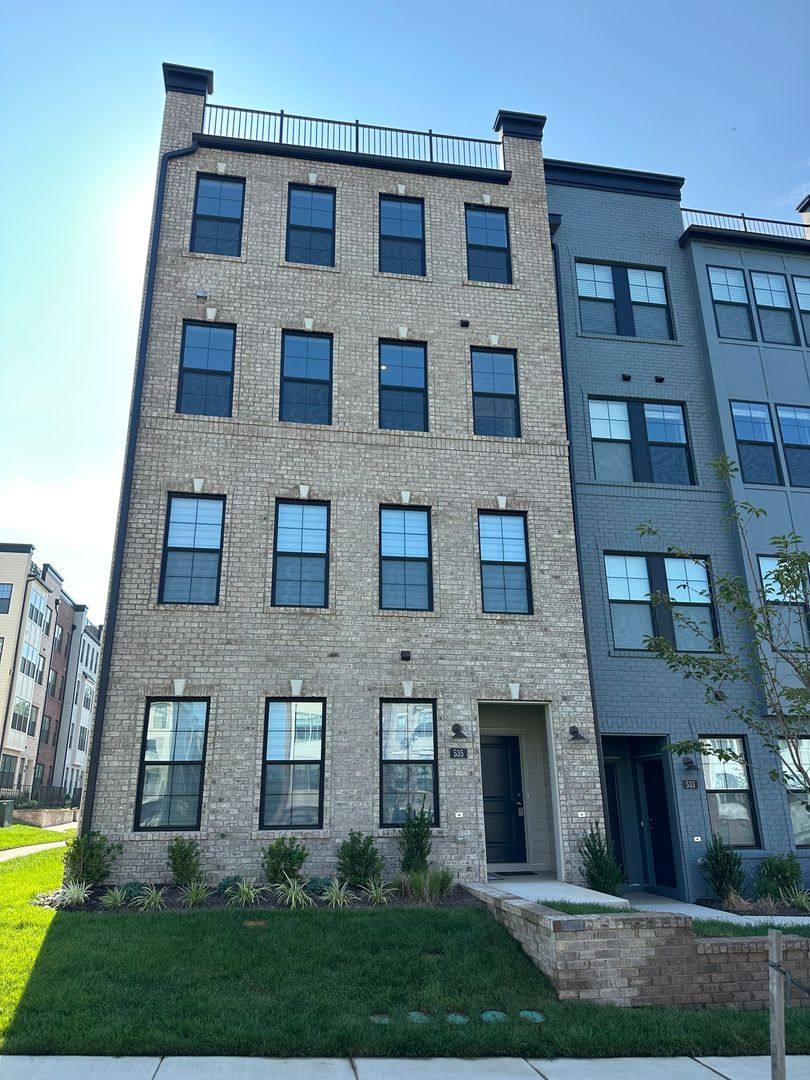 Condo for rent at 535 Munson Woods Walk, Henrico, VA 23233