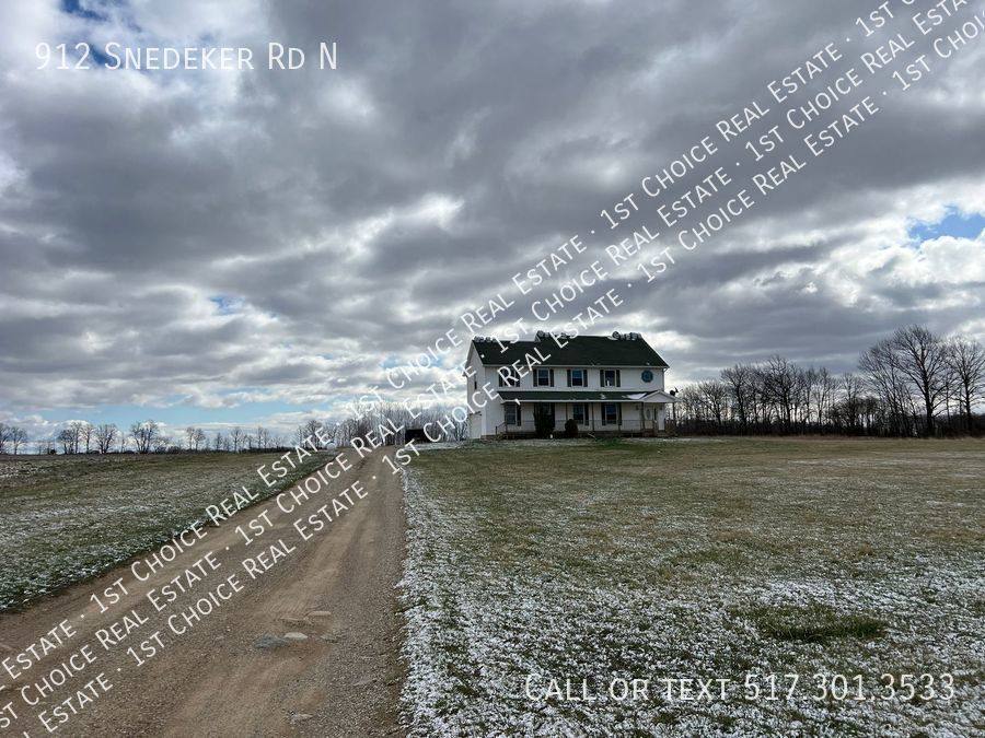 House for rent at 912 Snedeker Rd N, Webberville, MI 48892