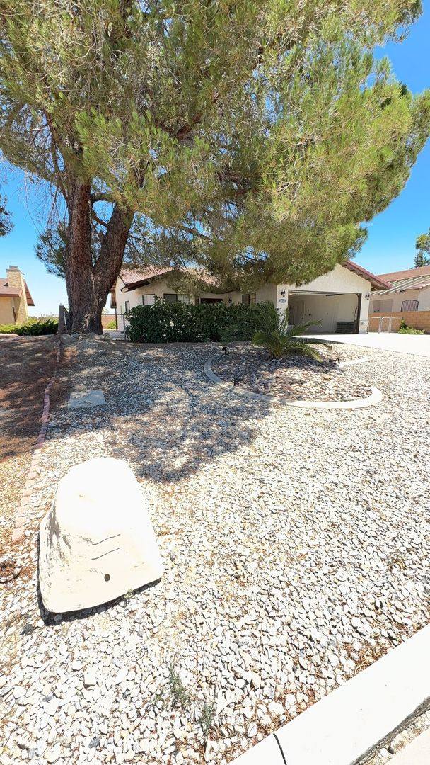 House for rent at 13135 Riverview Dr, Victorville, CA 92395
