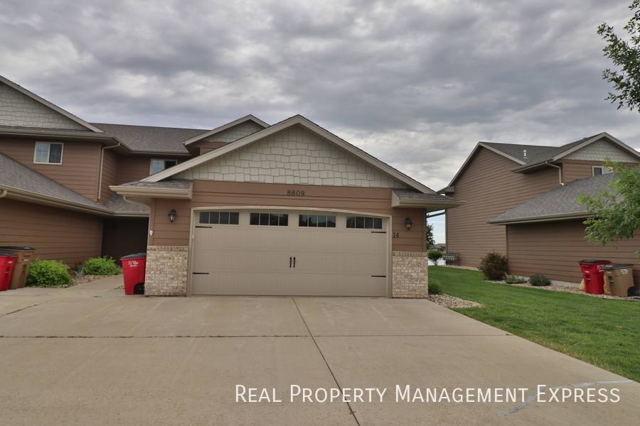 Condo for rent at 8809 W 32nd St #14, Sioux Falls, SD 57106
