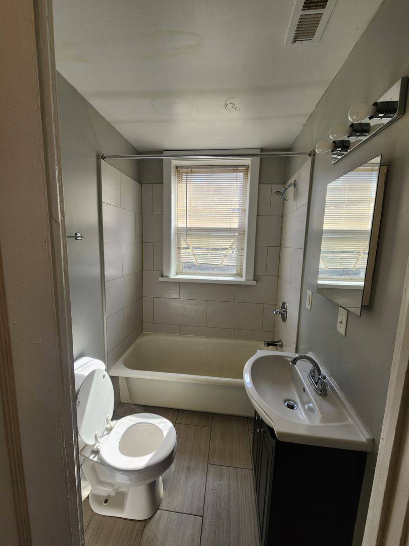 Apartment for rent at 3640 N Meridian St, Indianapolis, IN 46208