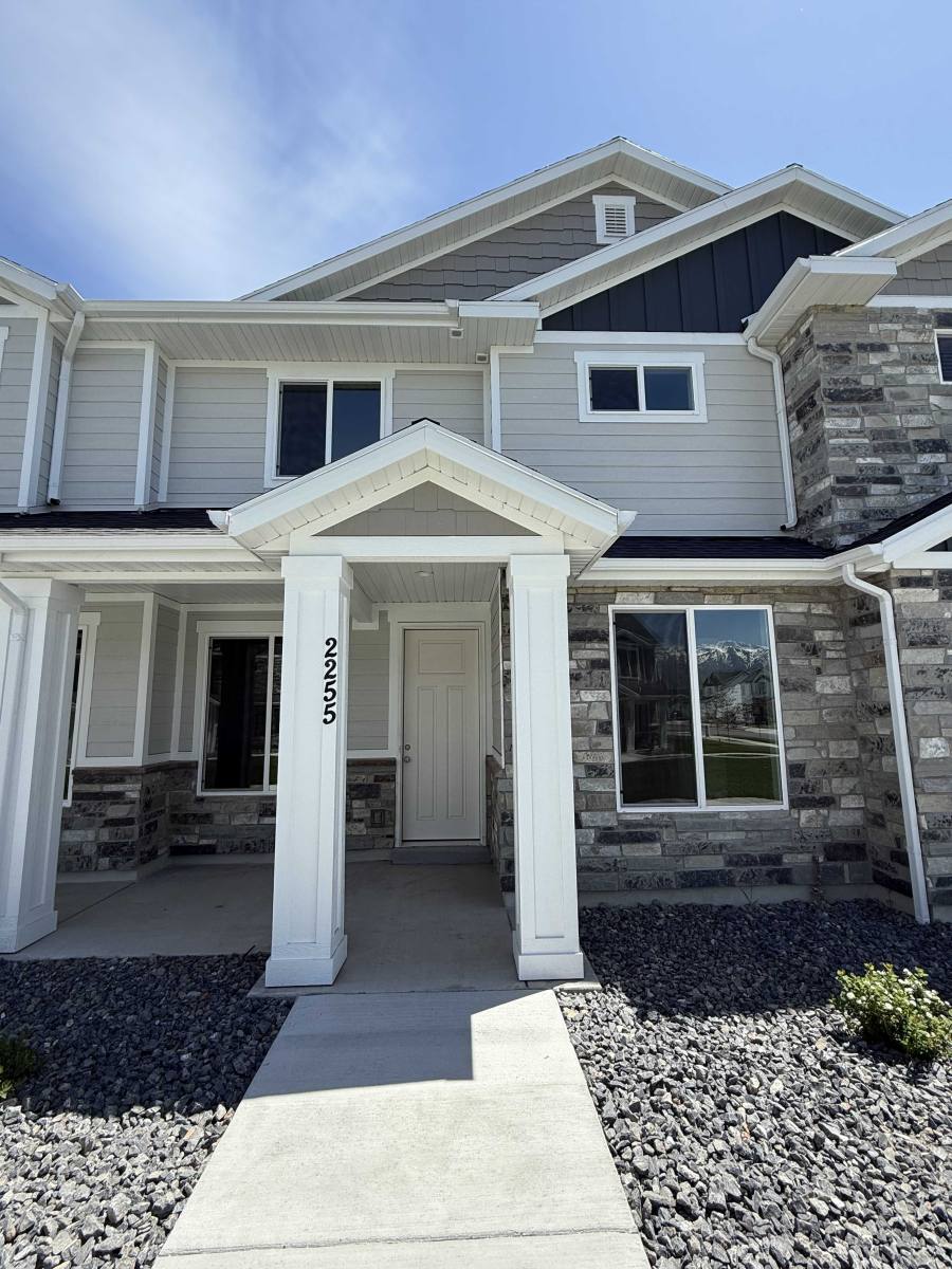 Townhouse for rent at 2255 S 1120 W, Logan, UT 84321