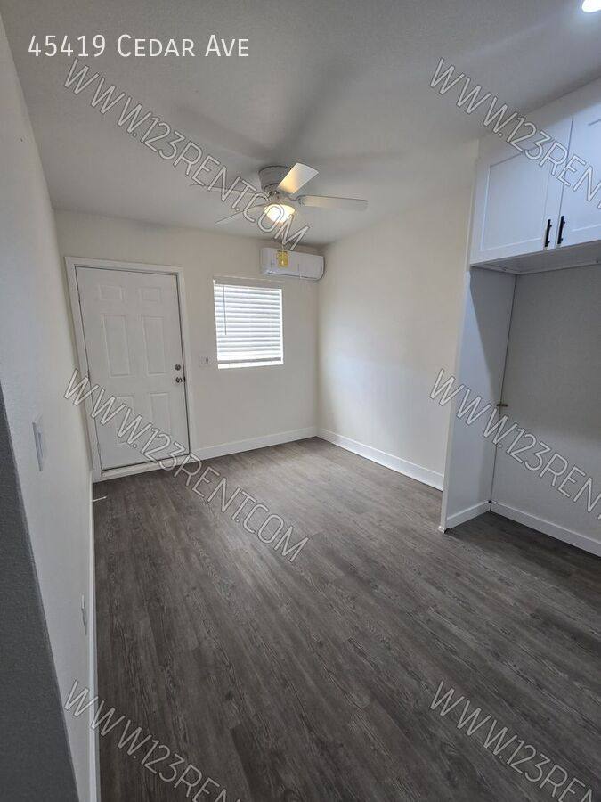 Apartment for rent at 45419 Cedar Ave, Lancaster, CA 93534