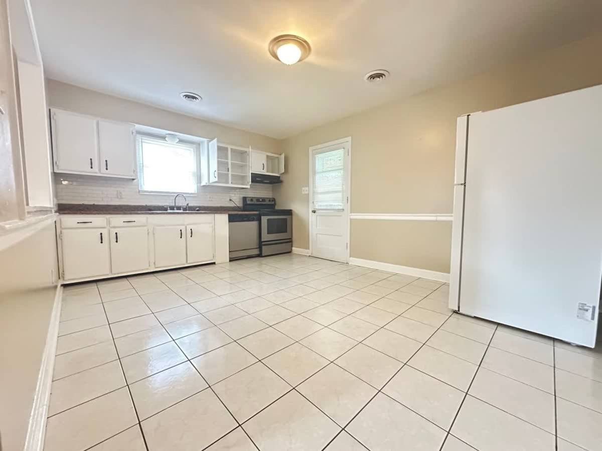 House for rent at 1869 Costigan Dr #Z4, Lexington, KY 40511